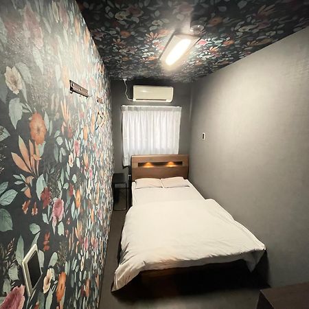Hotel Sunplaza 2 Annex Osaka Bagian luar foto