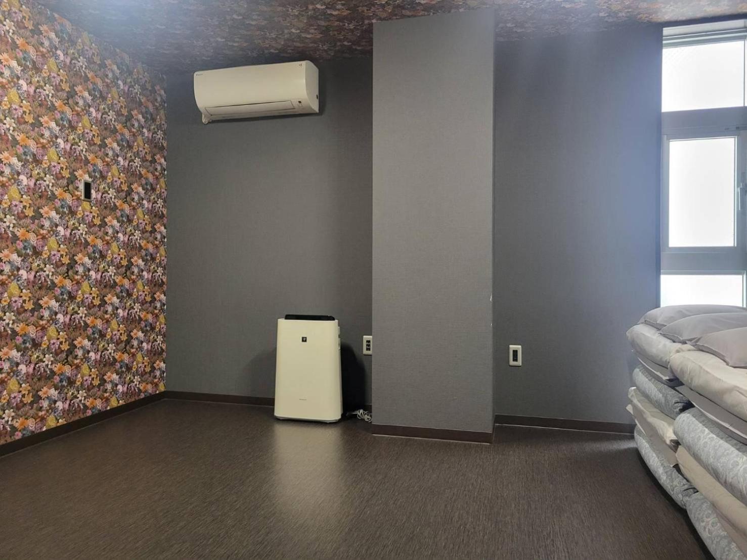 Hotel Sunplaza 2 Annex Osaka Bagian luar foto