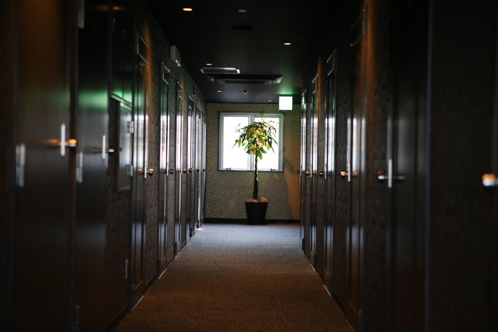 Hotel Sunplaza 2 Annex Osaka Bagian luar foto